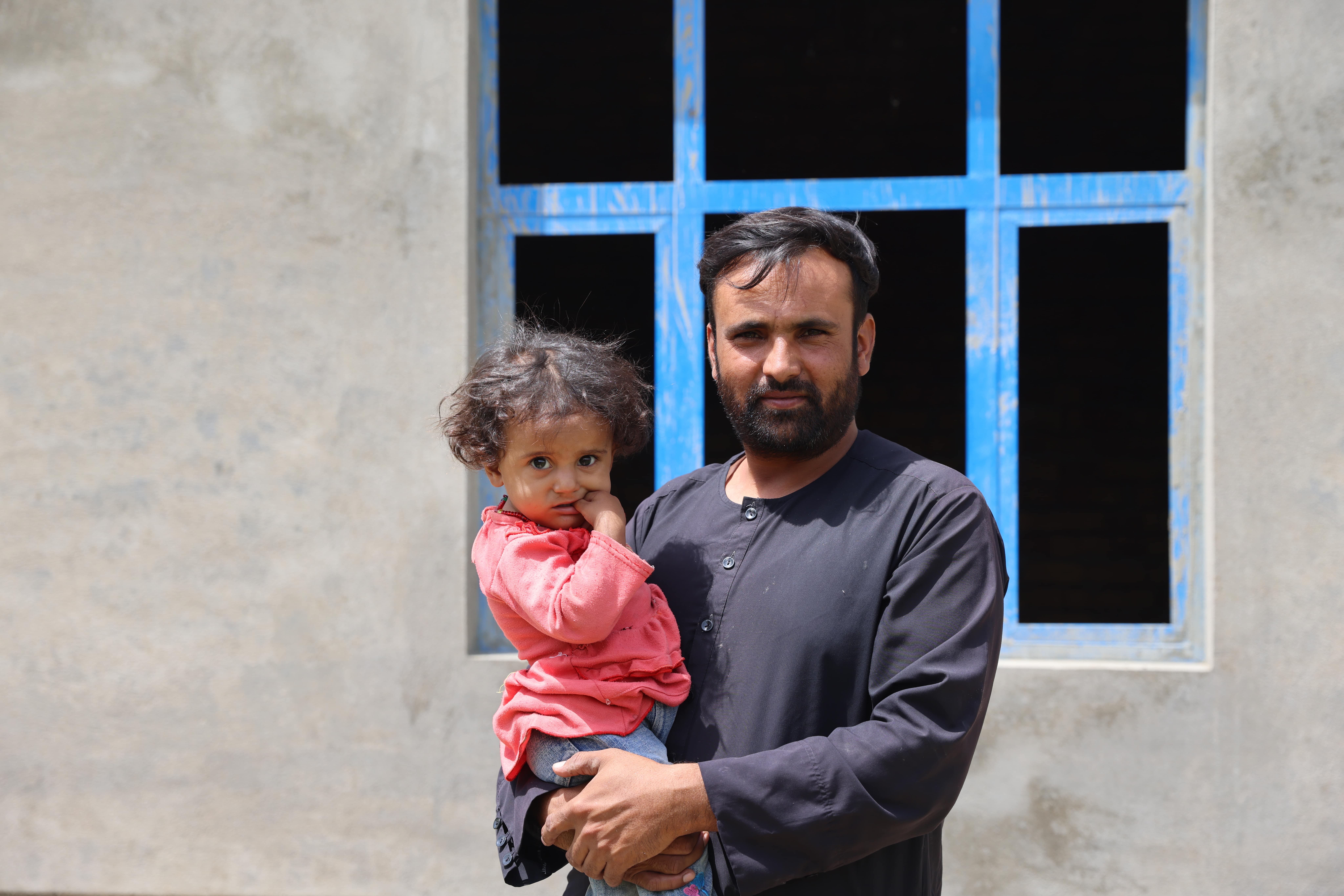 Father-of-four, Agha Sherin, UNHCR shelter beneficiary